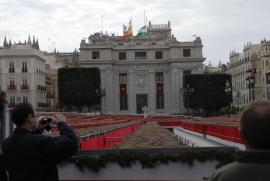 sillas en Plaza Giralda/Geohack: 