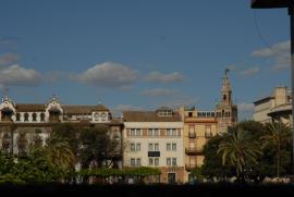 La Giralda vista desde Triana/Geohack: 