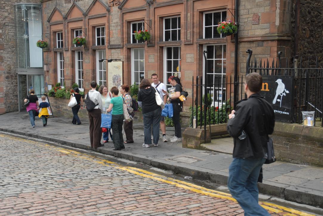 Release walk station near Edinburgh Castle