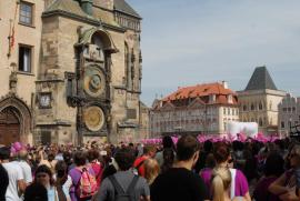 Prague 2013/Astronomical Clock and Avon Breast Cancer Rallye/I think I like the square better in pink ;-)