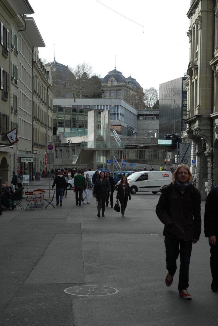 Bahnhof/Übergang/Bern/Berne Schweiz/Switzerland)