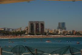 Vista sobre Barceloneta II/allowallarge