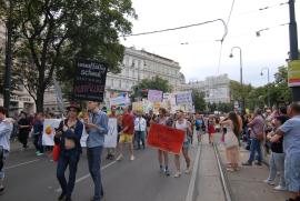 /Community College Kunsthalle Wien/"unauffällig schwul geht nur weil Auffällige dafür kämpfen"