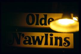 USA Weihnachten 1993/1994/Olde N'awlins/shopwindow decorative sign