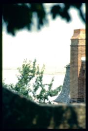 Frankreich/France 1994/vue au-dessus des toits sur mont st. michel