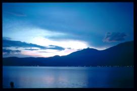 El Salvador 1995/Lago de Coatepeque