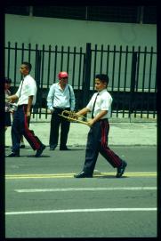 El Salvador 1995/procesión/trompetistas