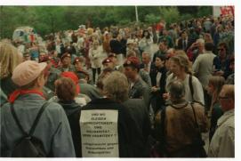 "Und wo bleiben Gerechtigkeit und Solidaritaet, Herr Vranitzky?/... eingetauscht gegen Sozialabbau und Bildungsklau" "Und wo bleiben Gerechtigkeit und Solidaritaet, Herr Vranitzky?/... eingetauscht gegen Sozialabbau und Bildungsklau"