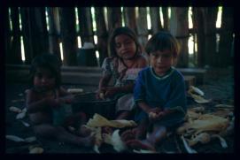 Guatemala 1996/niños trabajando