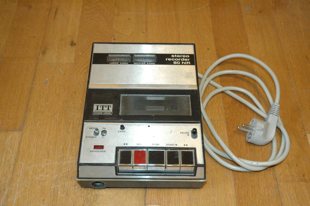 ITT Schaub Lorenz Stereo Cassette Recorder 80 hifi with inputs and meters